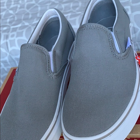 VANS CLASSIC SLIP-ON WILD DOVE/TRUE WHITE WMNS - Picture 5 of 16